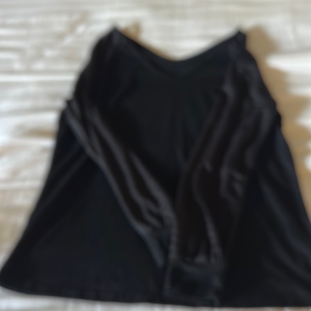Super cute black top